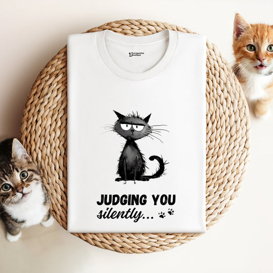 Judging you silently | Unisex T-shirt